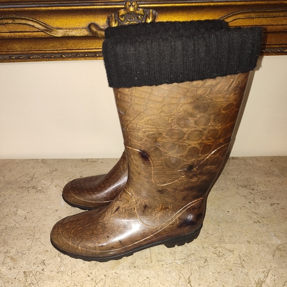 KAMIK - Picture 2 of 8